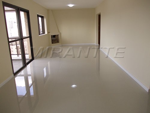 Apartamento de 140m² com 4 quartos em Santana