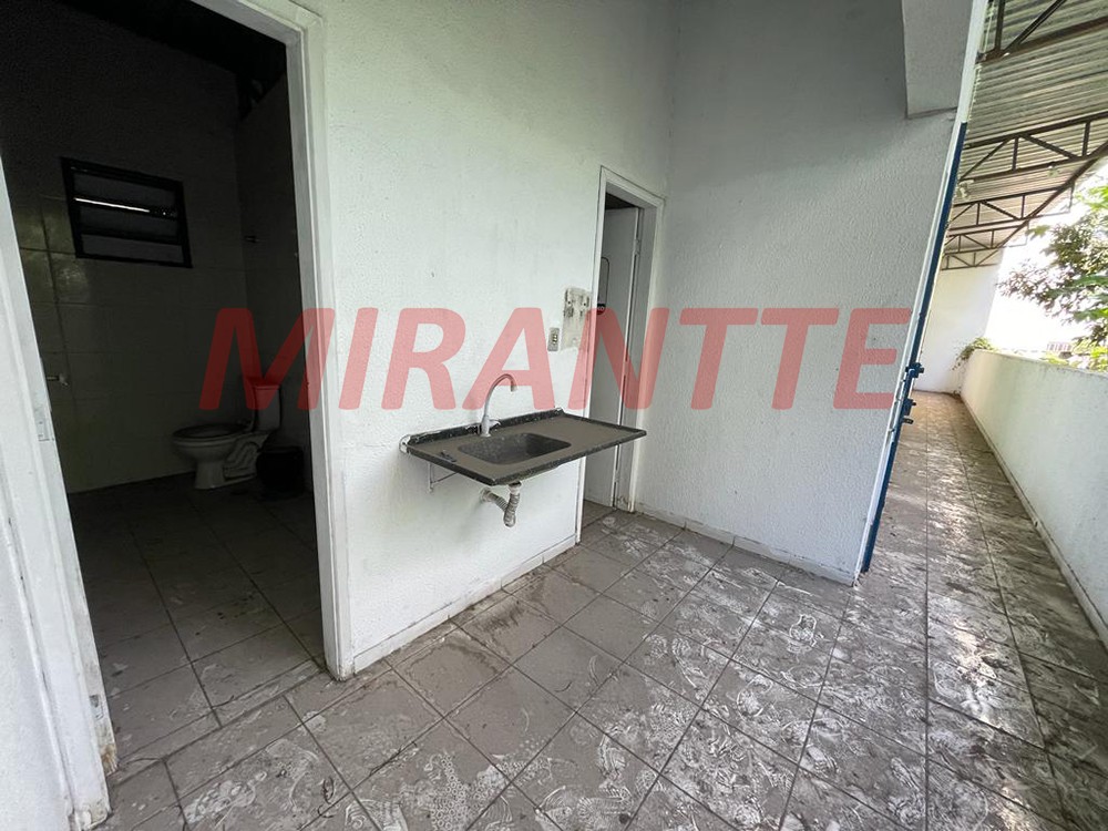 Galpao de 184m² em Santana