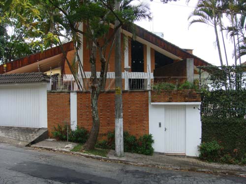 Sobrado de 323m² com 4 quartos em Jardim São Bento