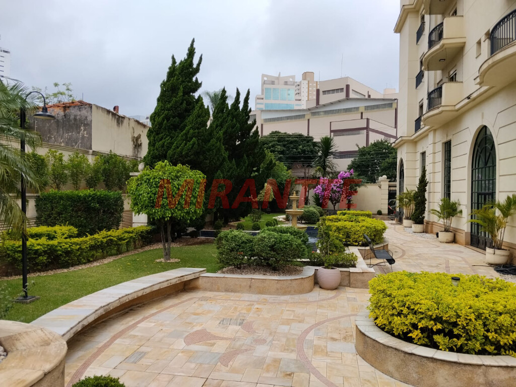 Apartamento de 178m² com 4 quartos em Santana