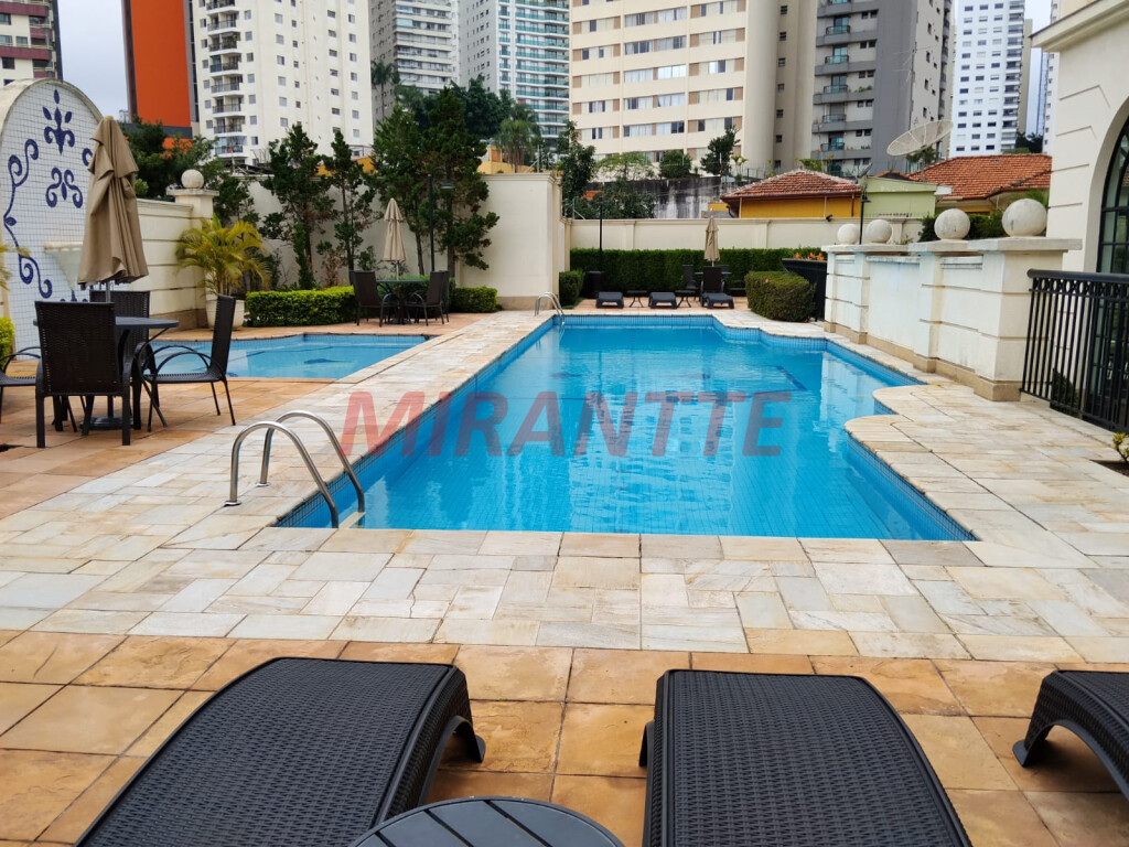 Apartamento de 178m² com 4 quartos em Santana