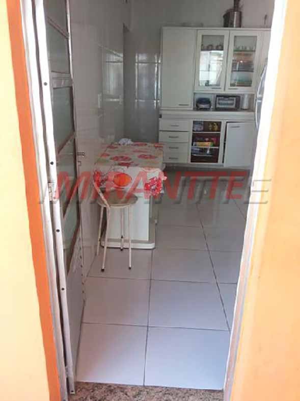Sobrado de 140m² com 4 quartos em Bortolândia