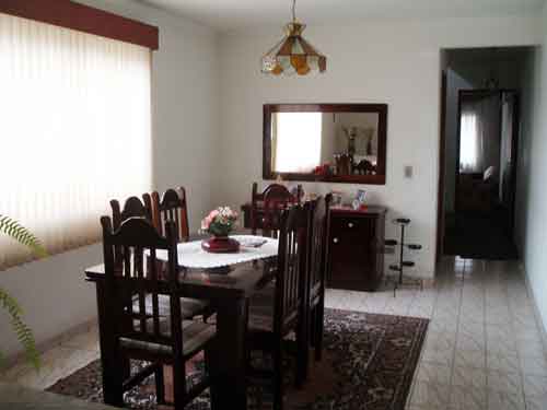 Sobrado de 238m² com 3 quartos em Parque Peruche