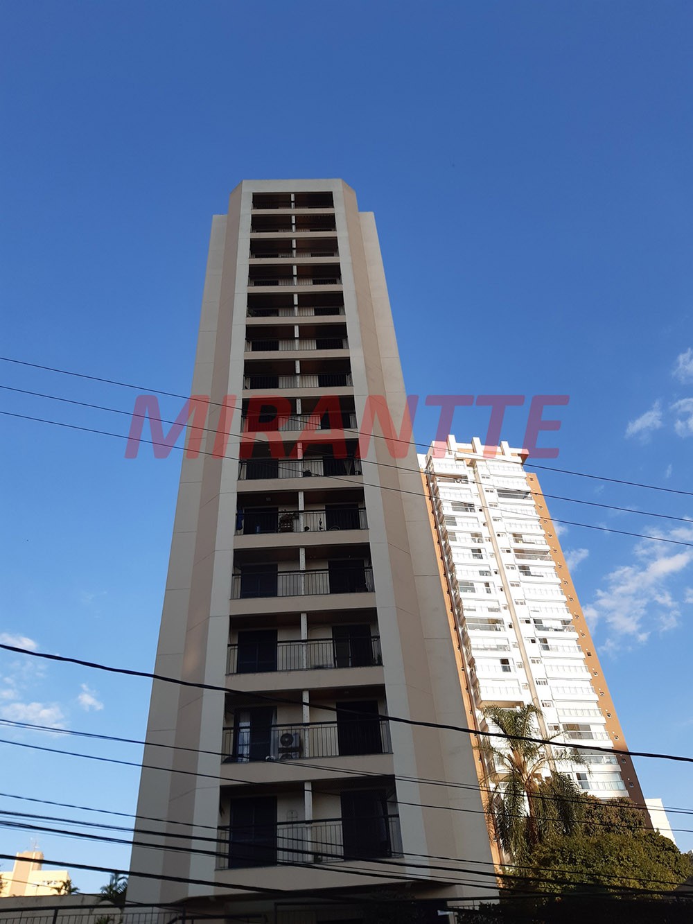 Apartamento de 78m² com 3 quartos em Santana
