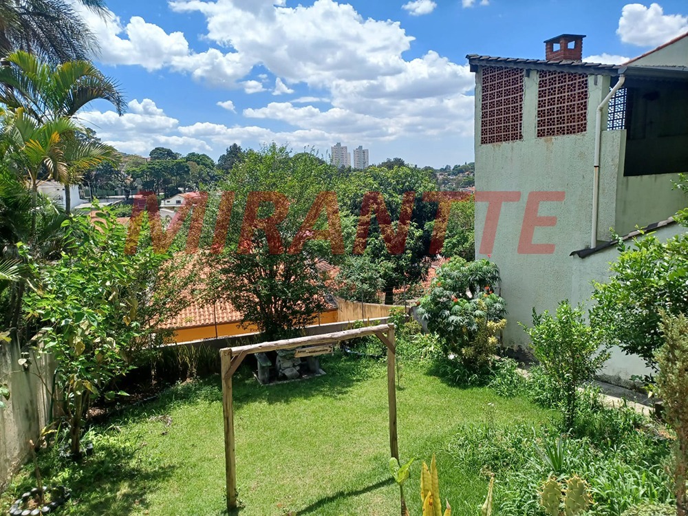 Casa terrea de 142m² com 2 quartos em Horto Florestal