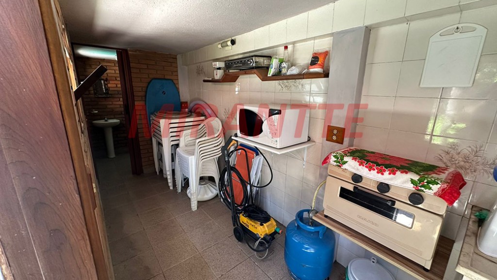 Casa terrea de 375m² com 3 quartos em Jardim Bibi