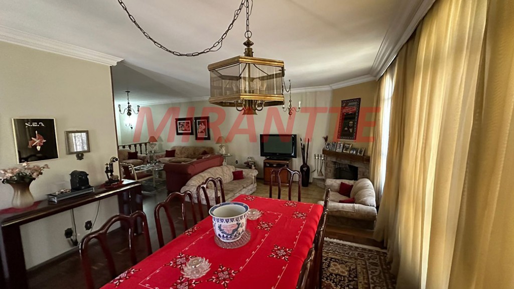 Casa terrea de 375m² com 3 quartos em Jardim Bibi