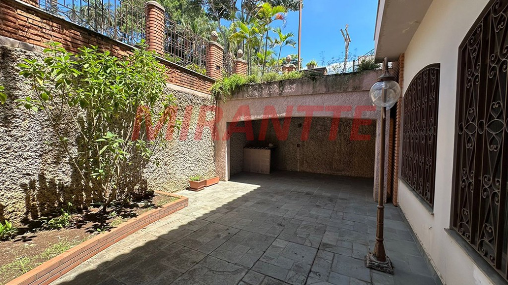 Casa terrea de 375m² com 3 quartos em Jardim Bibi