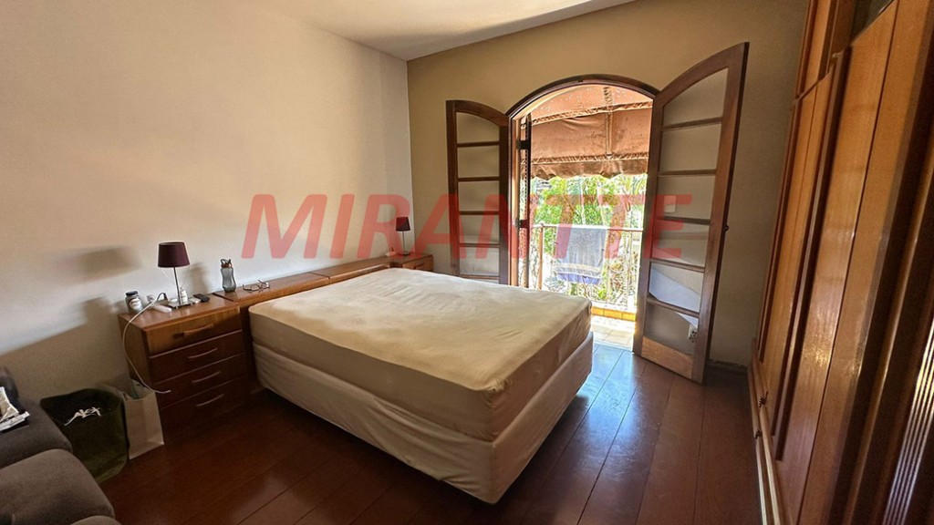 Casa terrea de 375m² com 3 quartos em Jardim Bibi