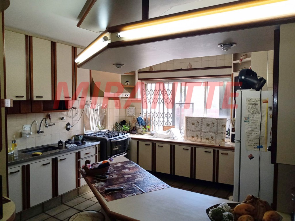 Sobrado de 224m² com 3 quartos em Lauzane Paulista