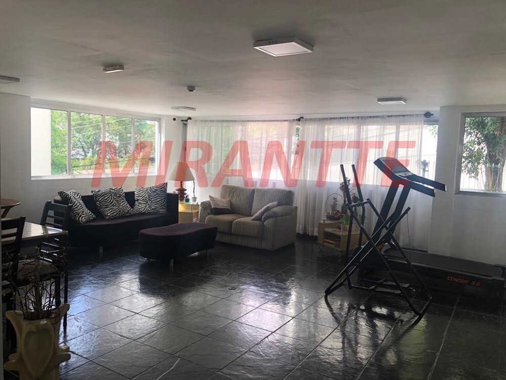 Apartamento de 60m² com 2 quartos em Santana