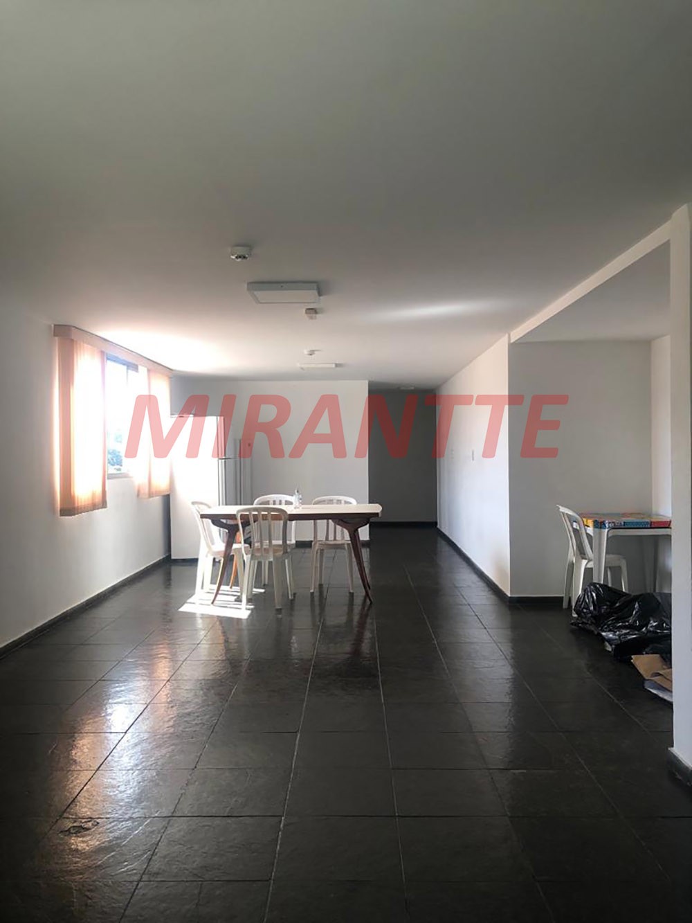 Apartamento de 60m² com 2 quartos em Santana
