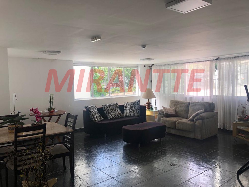 Apartamento de 60m² com 2 quartos em Santana