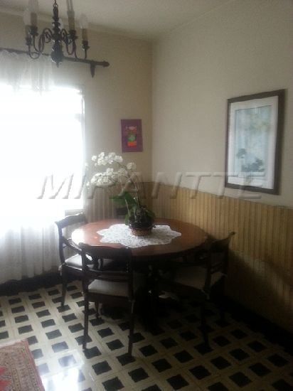 Casa terrea de 199m² com 3 quartos em Jardim Peri