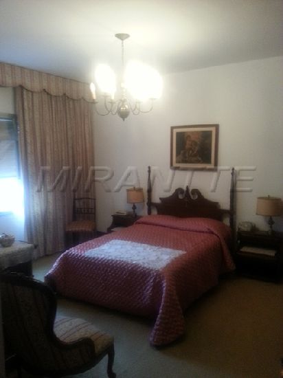 Casa terrea de 199m² com 3 quartos em Jardim Peri