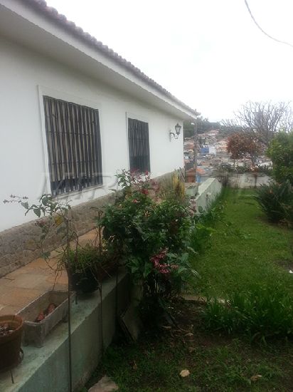 Casa terrea de 199m² com 3 quartos em Jardim Peri