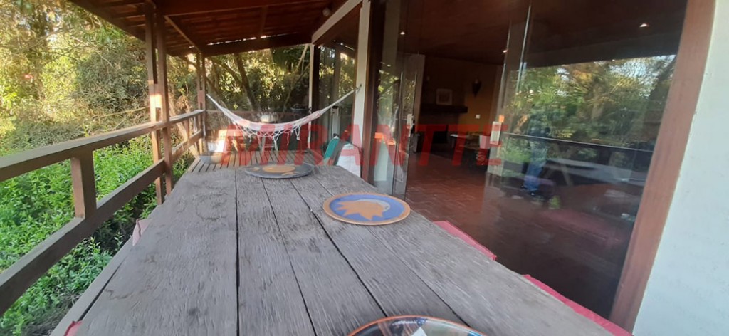 Casa terrea de 500m² com 3 quartos em Serra da Cantareira
