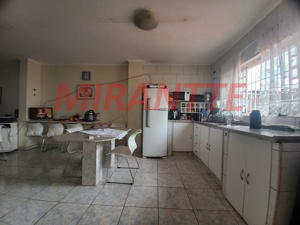 Casa terrea de 200m² com 3 quartos em Jardim Colegio