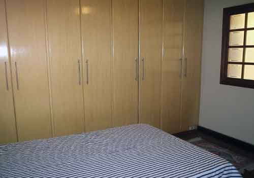 Sobrado de 400m² com 3 quartos em Horto Florestal