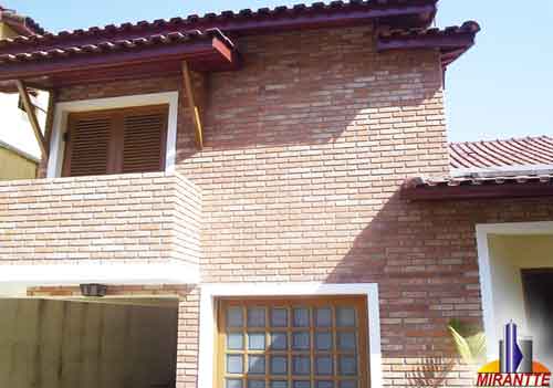 Sobrado de 400m² com 3 quartos em Horto Florestal