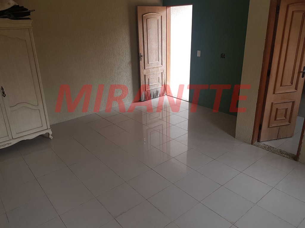 Sobrado de 700m² com 7 quartos em Tremembe