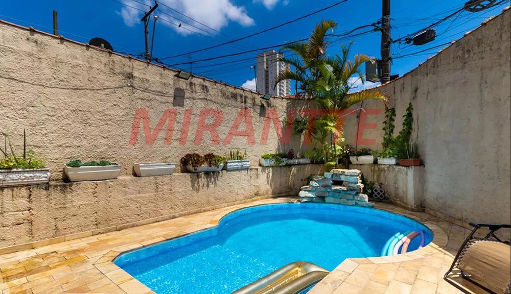 Sobrado de 130m² com 3 quartos em Vila Leonor