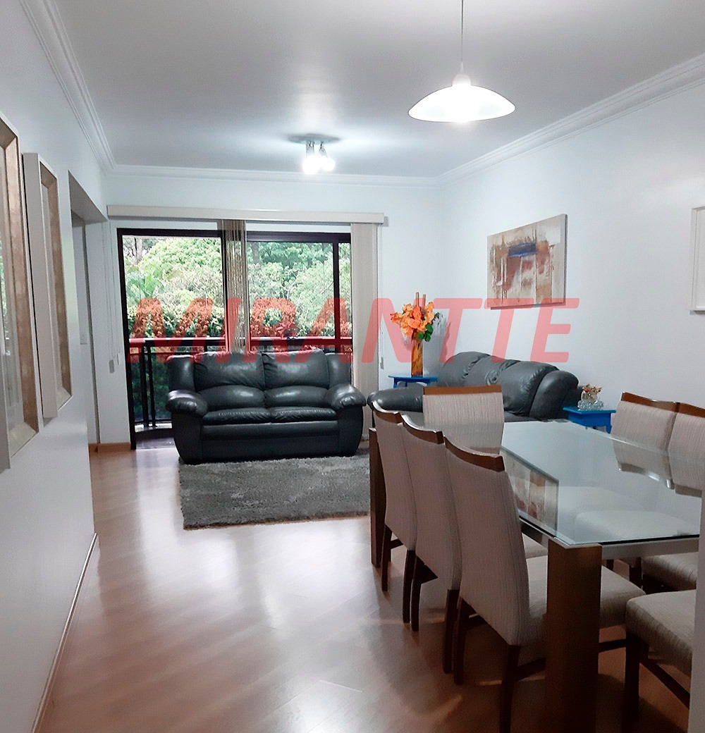 Apartamento de 106m² com 3 quartos em Água Fria