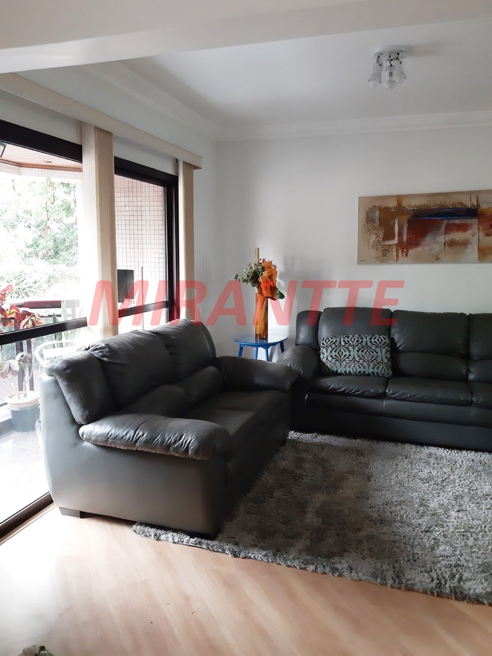 Apartamento de 106m² com 3 quartos em Água Fria