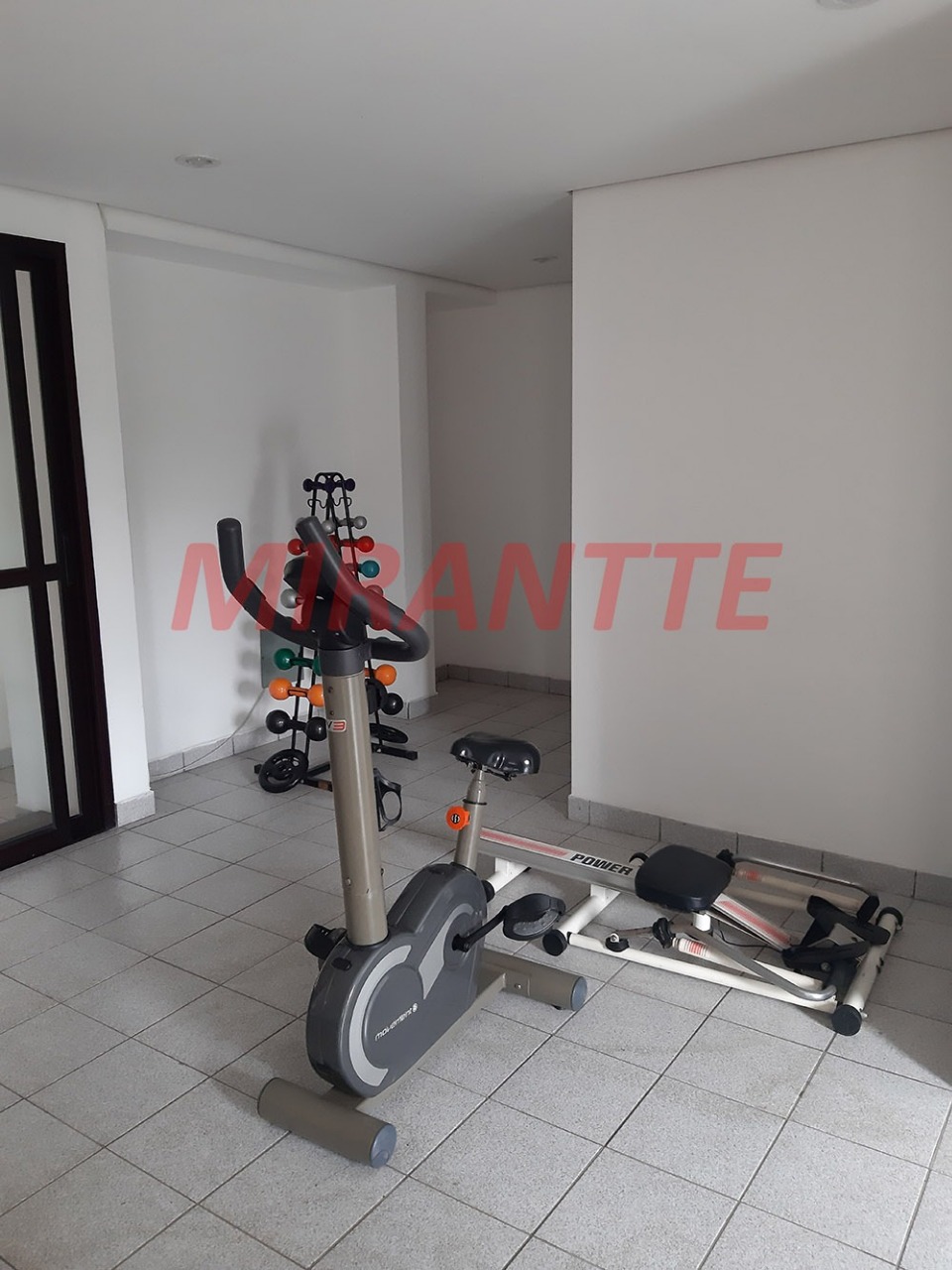 Apartamento de 106m² com 3 quartos em Água Fria