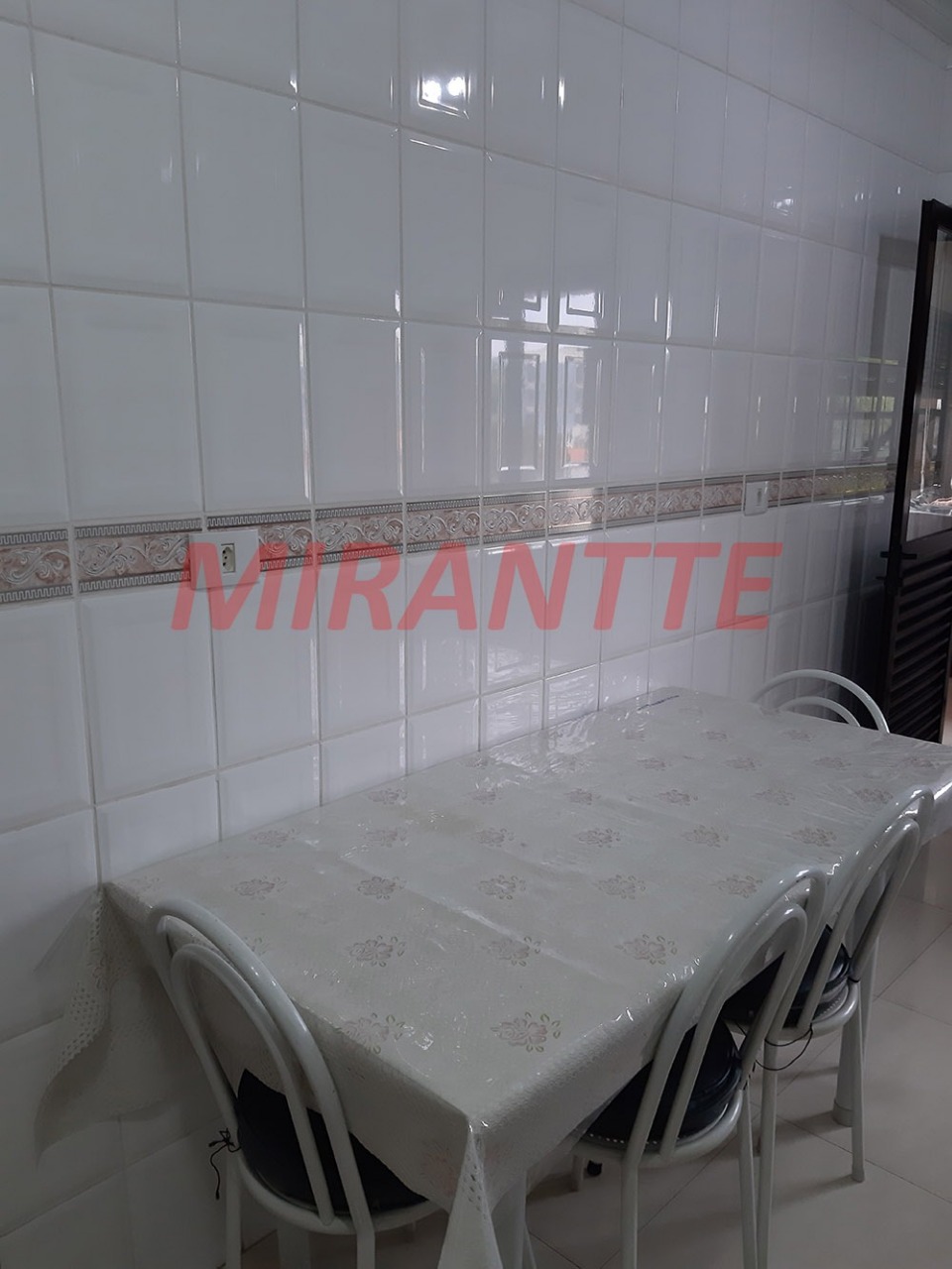 Apartamento de 106m² com 3 quartos em Água Fria