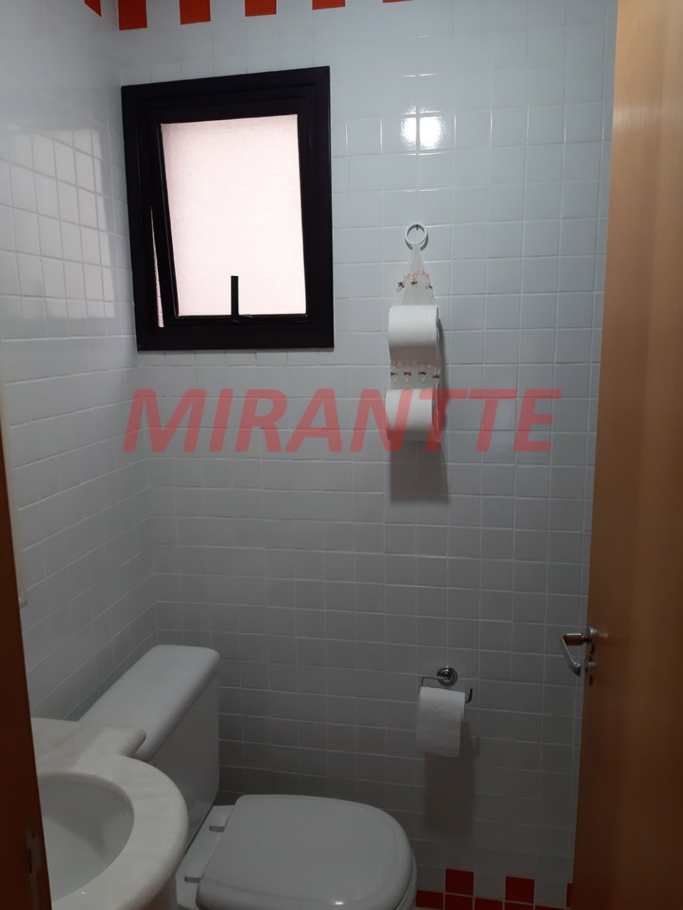 Apartamento de 106m² com 3 quartos em Água Fria