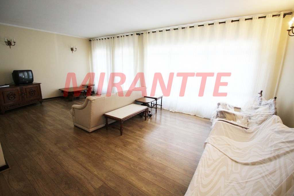 Sobrado de 364m² com 4 quartos em Jardim França