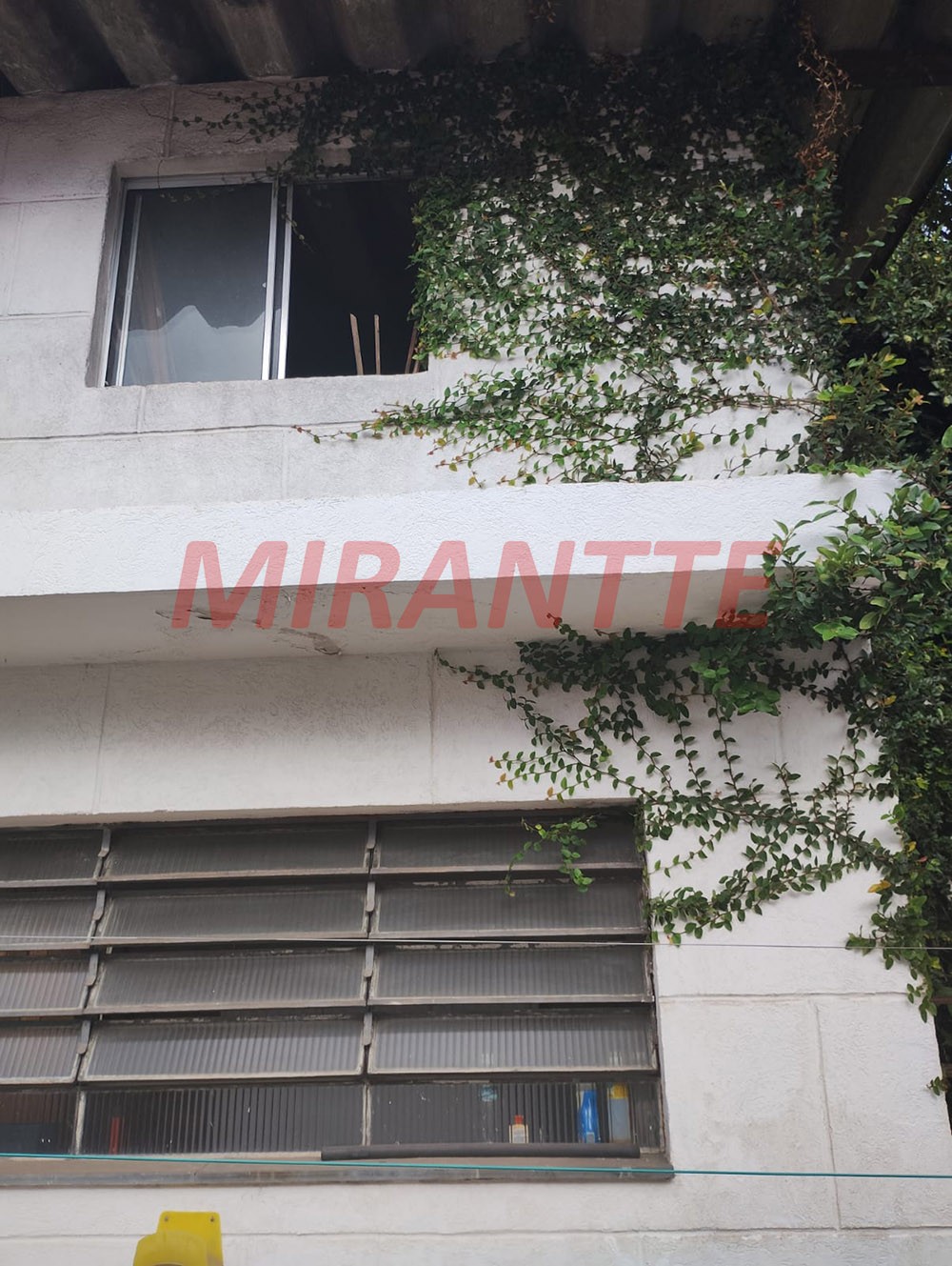 Sobrado de 440m² com 5 quartos em Jardim Floresta