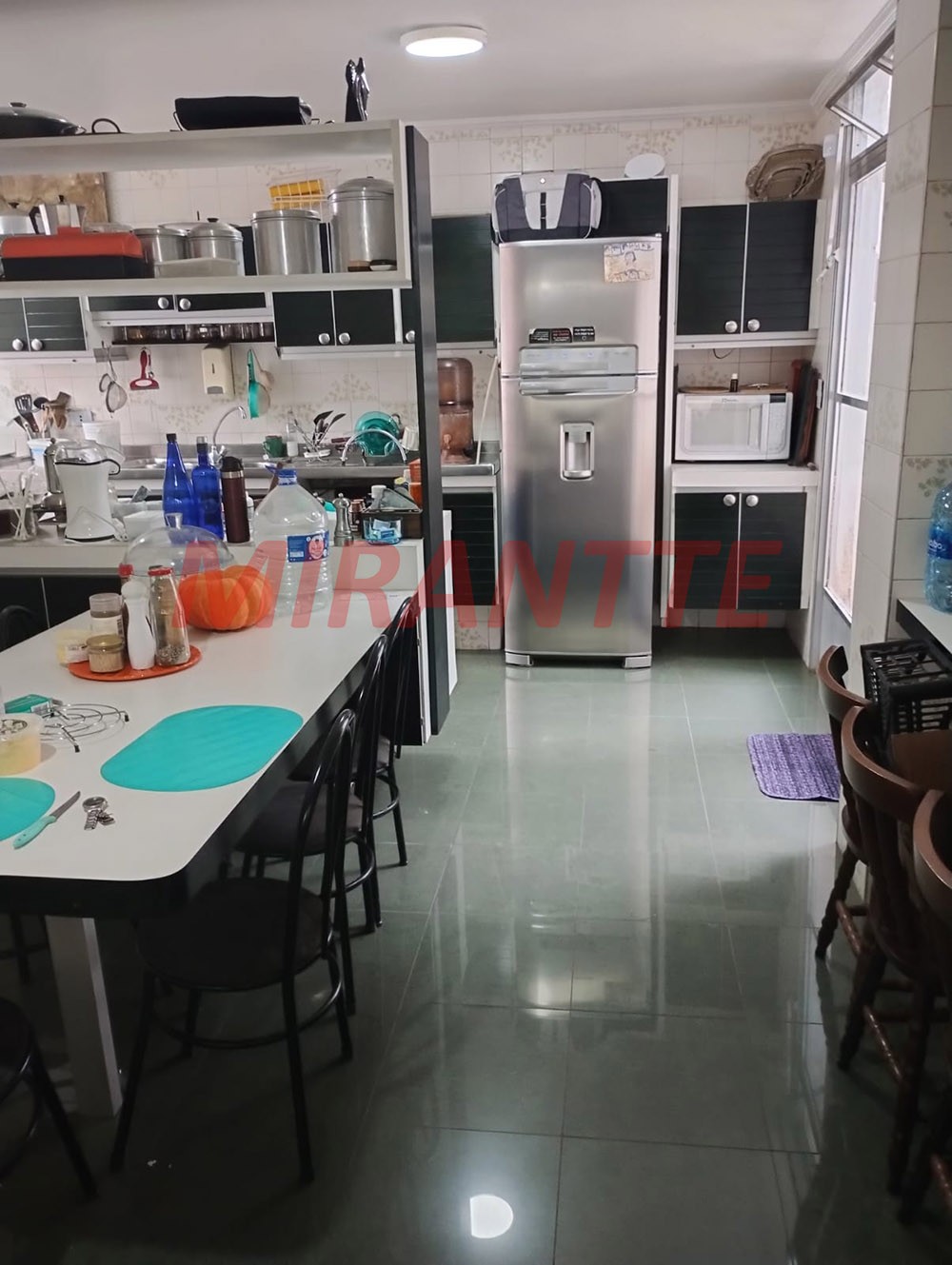 Sobrado de 440m² com 5 quartos em Jardim Floresta
