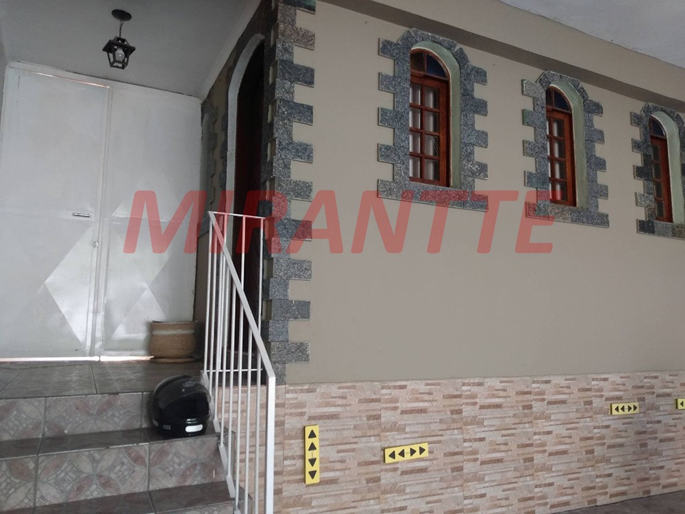 Sobrado de 210m² com 3 quartos em Tremembe
