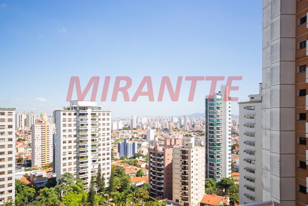 Apartamento com 4 quartos em Água Fria