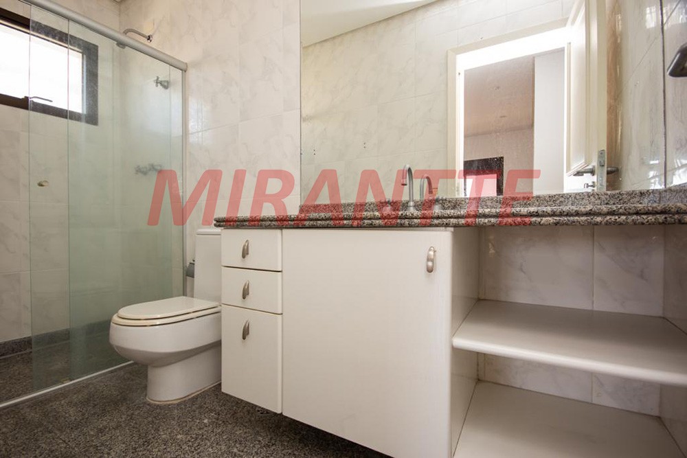 Apartamento com 4 quartos em Água Fria