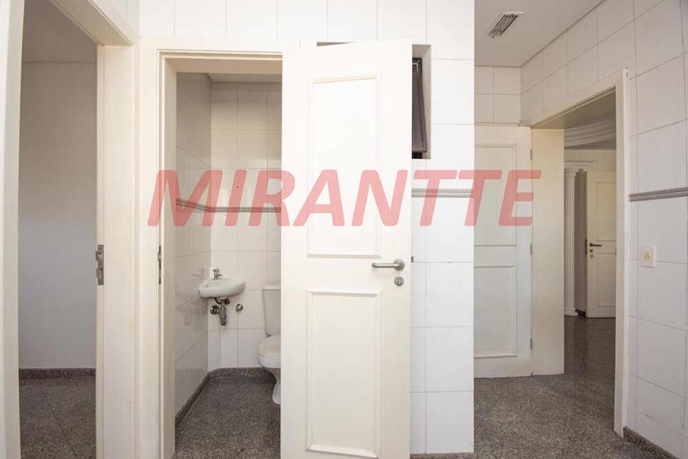 Apartamento com 4 quartos em Água Fria