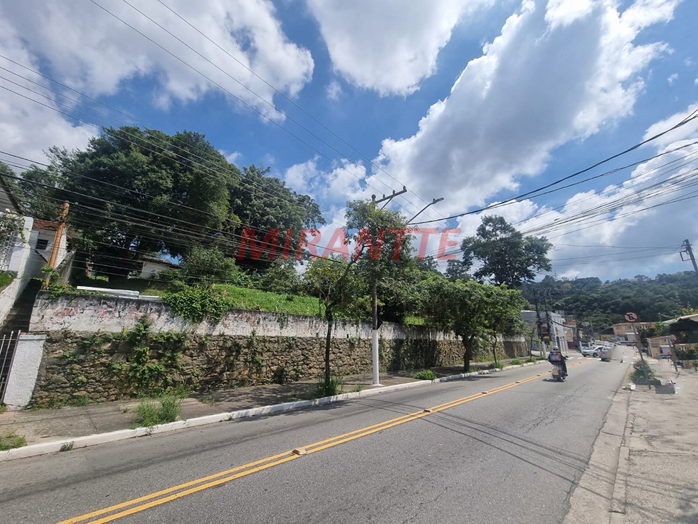 Terreno de 2500m² em Tremembe