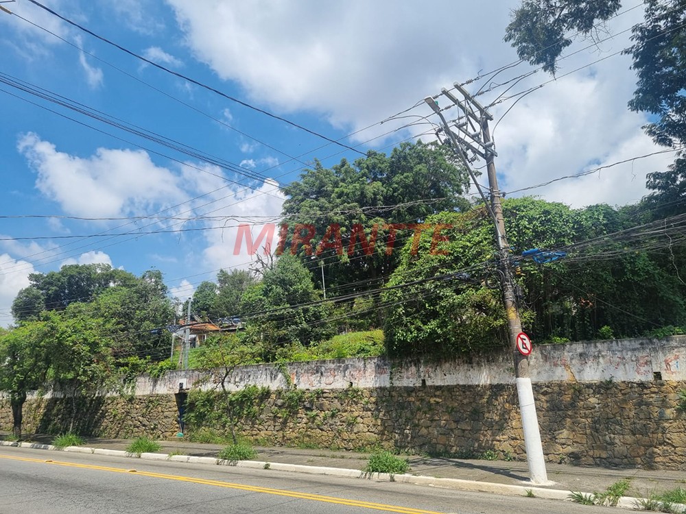 Terreno de 2500m² em Tremembe