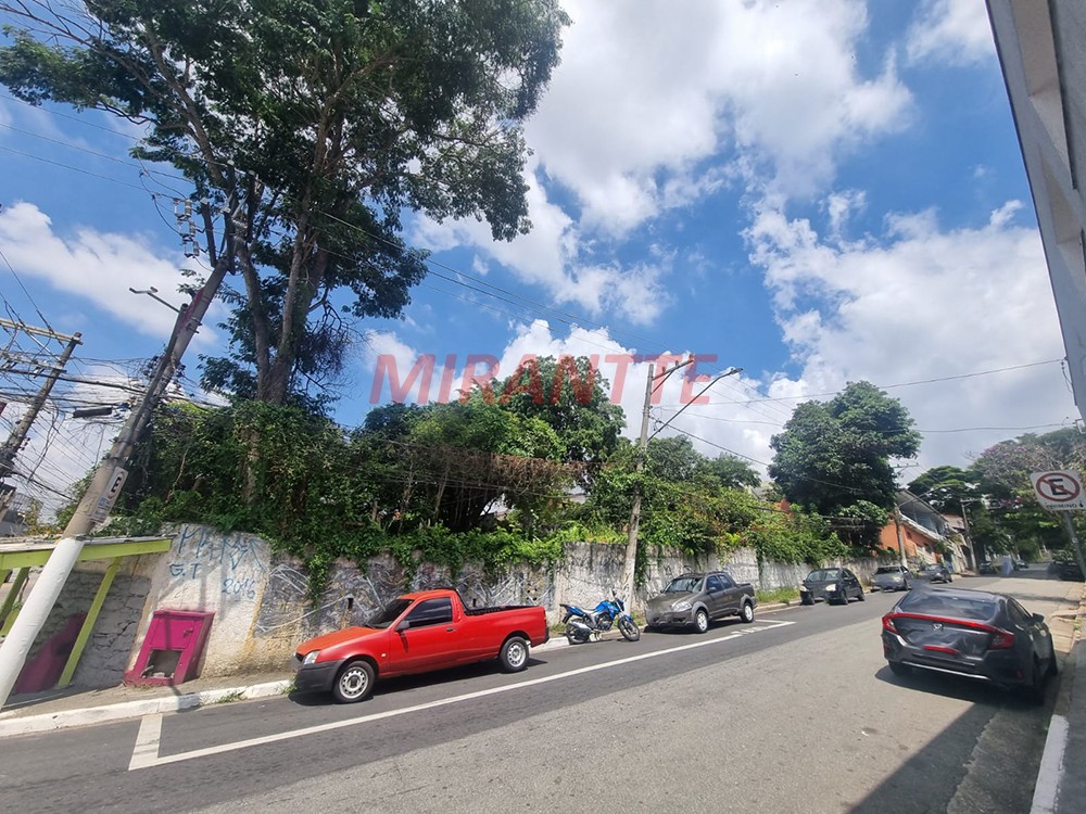 Terreno de 2500m² em Tremembe