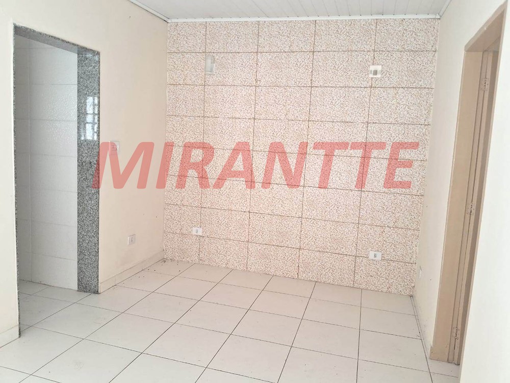 Casa terrea de 180m² com 3 quartos em Limão
