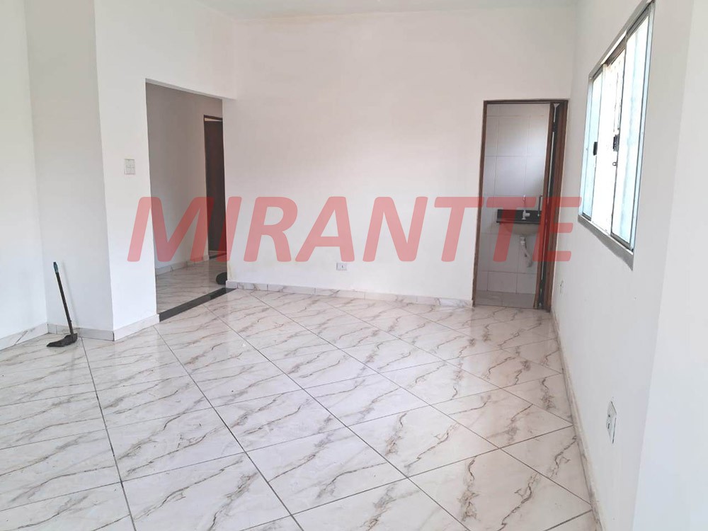 Casa terrea de 180m² com 3 quartos em Limão