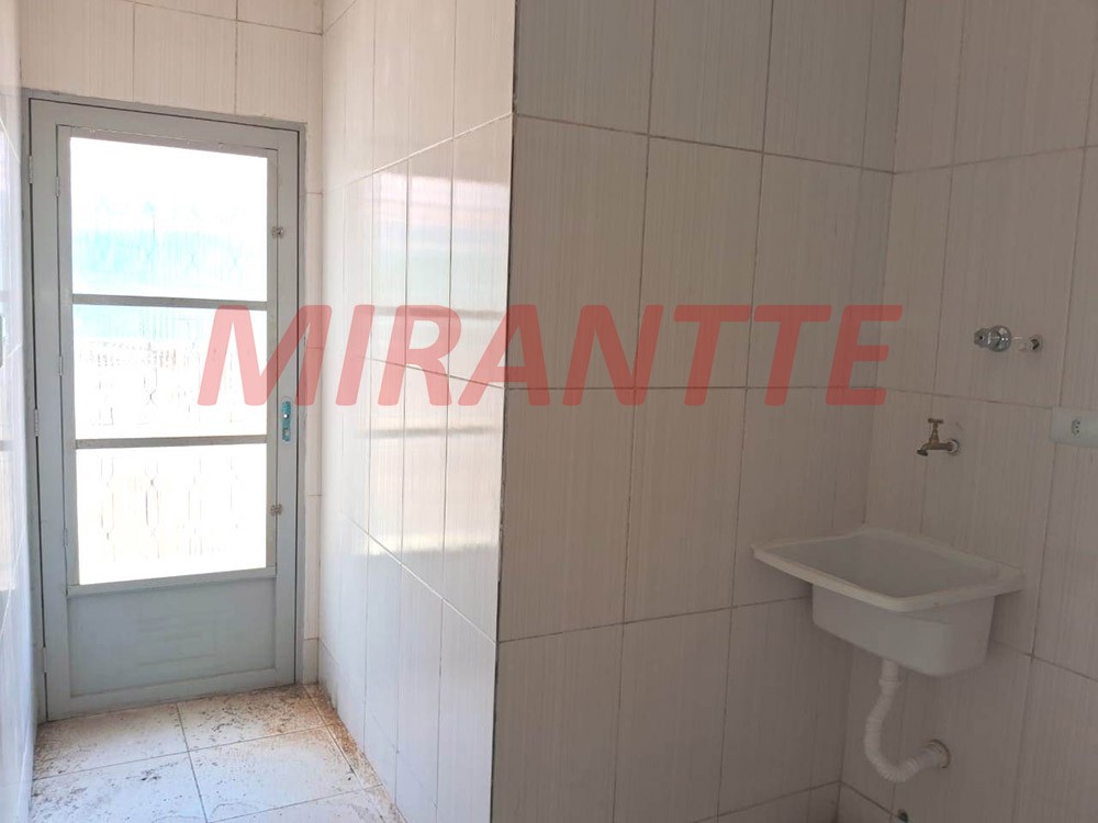 Casa terrea de 180m² com 3 quartos em Limão