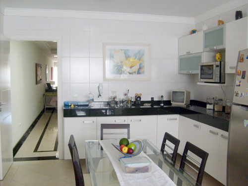 Sobrado de 340m² com 3 quartos em Vila Mazzei