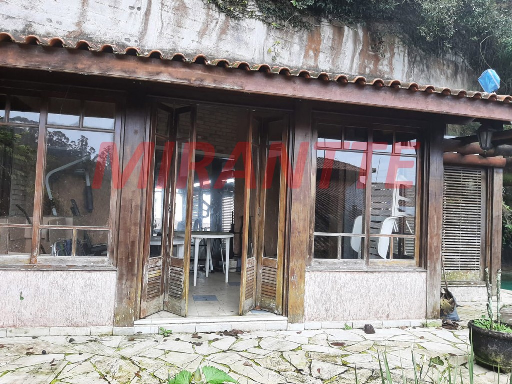 Sobrado de 560m² com 5 quartos em Jardim Ibiratiba
