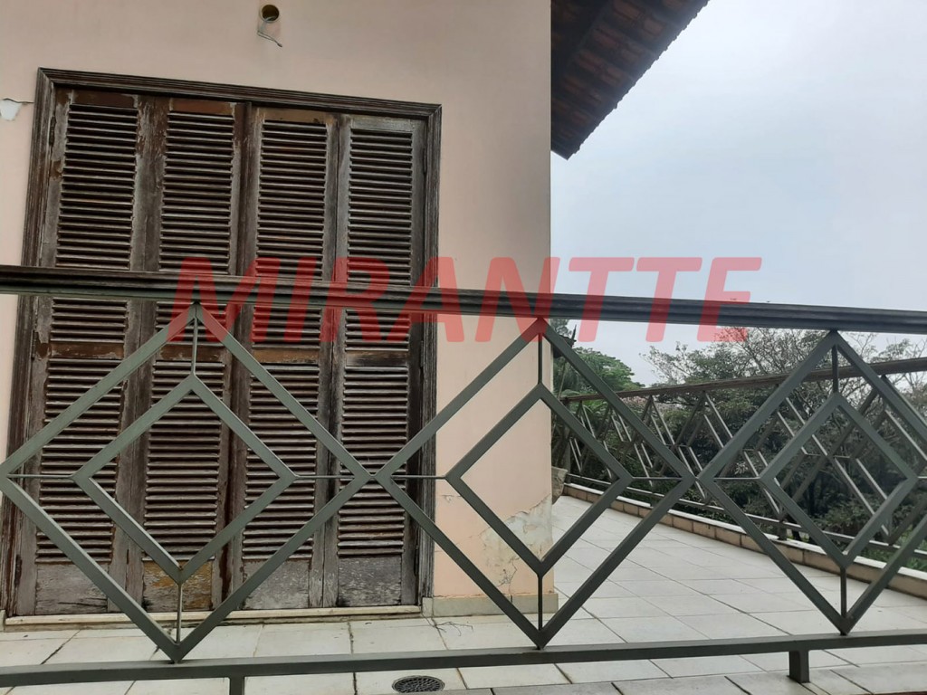 Sobrado de 560m² com 5 quartos em Jardim Ibiratiba