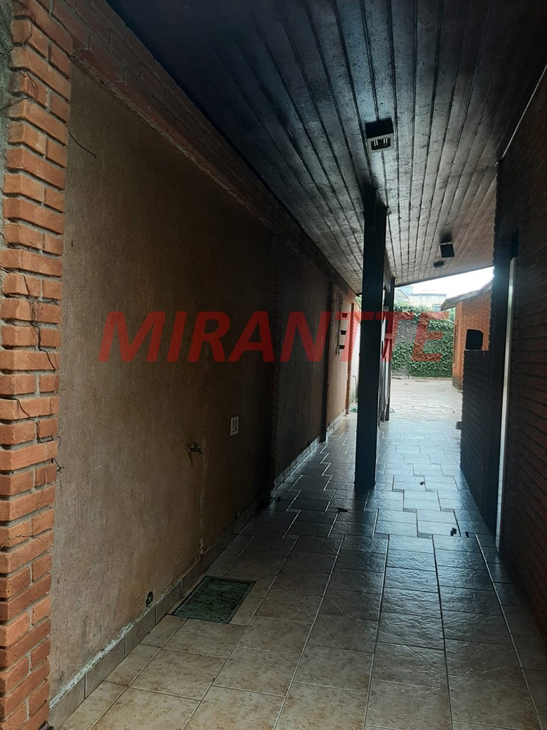 Sobrado de 560m² com 5 quartos em Jardim Ibiratiba
