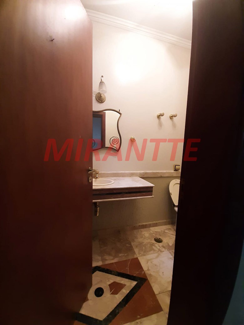 Sobrado de 560m² com 5 quartos em Jardim Ibiratiba