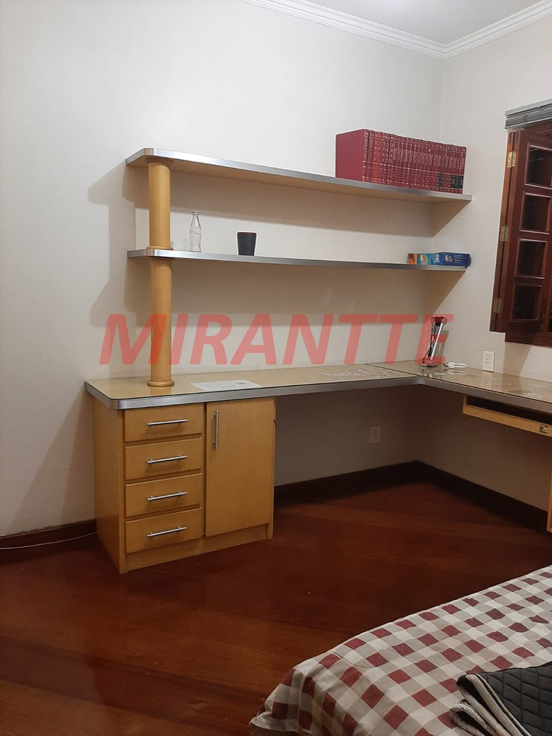 Sobrado de 560m² com 5 quartos em Jardim Ibiratiba